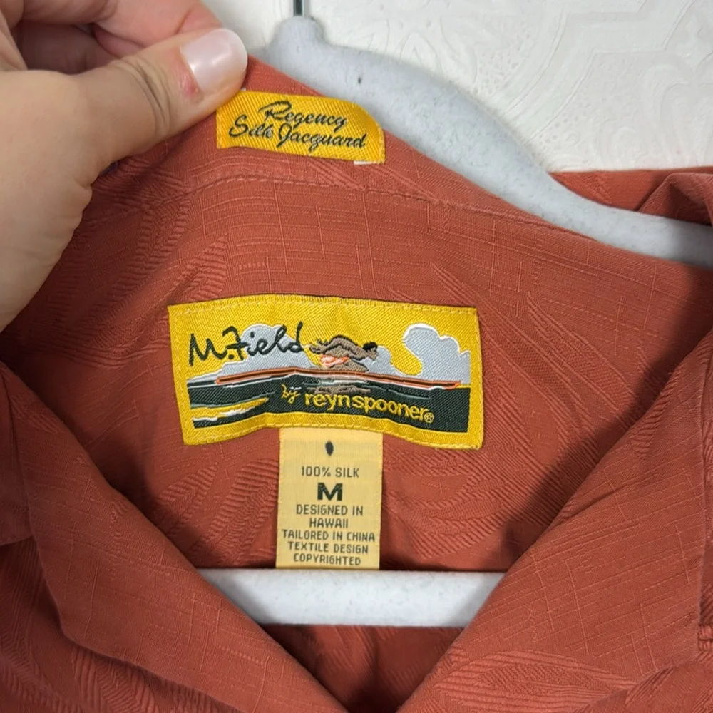 M‎ Field Reyn Spooner 100% Silk Button Up Shirt Beach Graphic Hawaii Bowling
